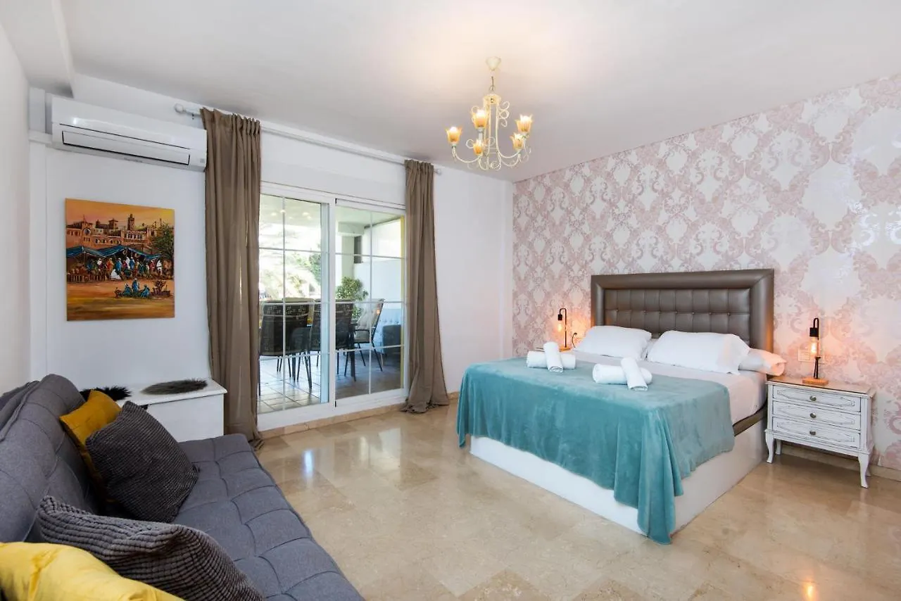 Апартаменты New Royal Torrequebrada Beach Ideal For Families & Groups Бенальмадена Испания