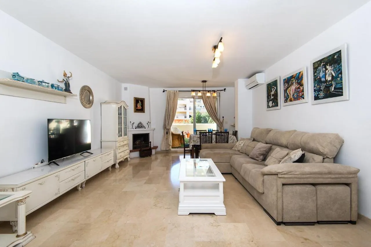 New Royal Torrequebrada Beach Ideal For Families & Groups Бенальмадена 0*,