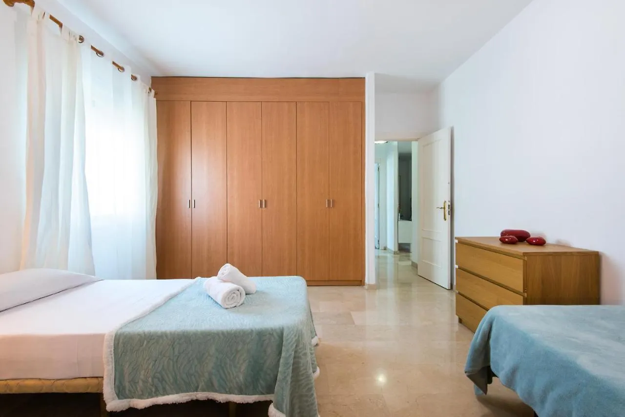Апартаменты New Royal Torrequebrada Beach Ideal For Families & Groups Бенальмадена Испания