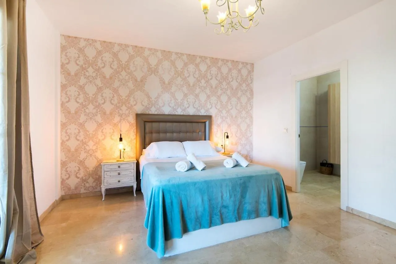 New Royal Torrequebrada Beach Ideal For Families & Groups Бенальмадена Апартаменты