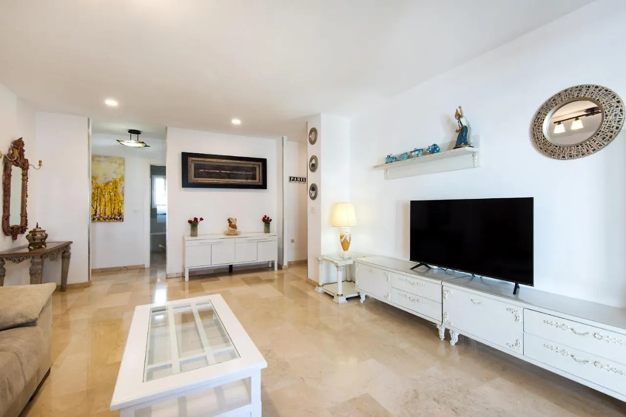 New Royal Torrequebrada Beach Ideal For Families & Groups Бенальмадена 0*,