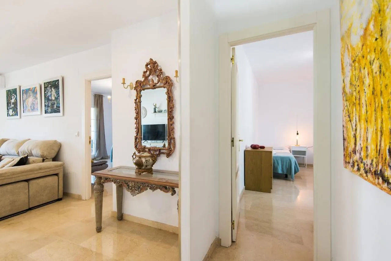 Апартаменты New Royal Torrequebrada Beach Ideal For Families & Groups Бенальмадена
